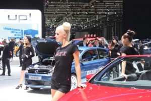 messe-girls-hostessen-models-genf-auto-salon-2012 (21)