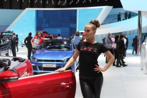 messe-girls-hostessen-models-genf-auto-salon-2012 (22)
