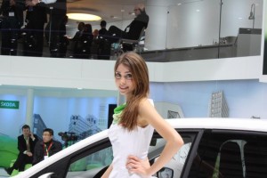 messe-girls-hostessen-models-genf-auto-salon-2012 (36)