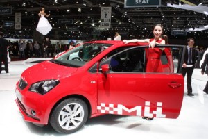 messe-girls-hostessen-models-genf-auto-salon-2012 (38)