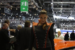 messe-girls-hostessen-models-genf-auto-salon-2012 (4)