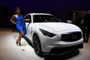 messe-girls-hostessen-models-genf-auto-salon-2012 (46)