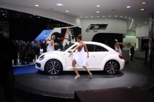 messe-girls-hostessen-models-genf-auto-salon-2012 (5)