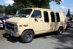 fotos-us-car-treffen-strassenkreuzer-verl-kaunitz-2012- (27)