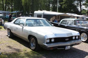 fotos-us-car-treffen-strassenkreuzer-verl-kaunitz-2012- (33)