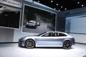 messe-highlights-automobil-salon-paris-2012-fotos-bilder (9)