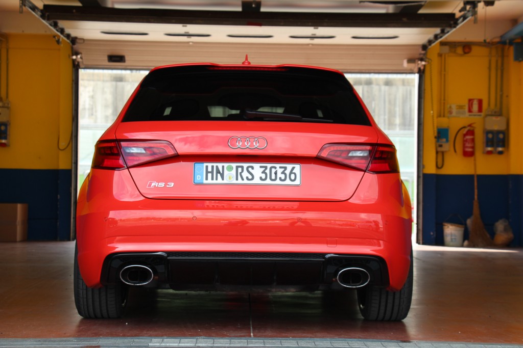 audi-rs3-sportback-2015-8