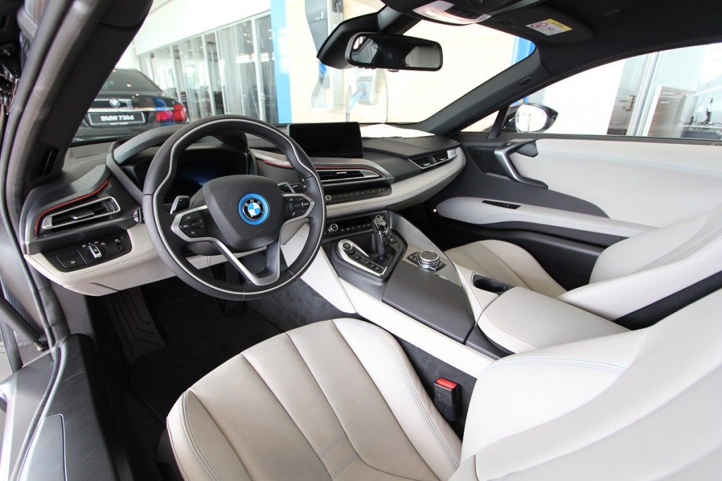 bmw-i8-jens-stratmann-1