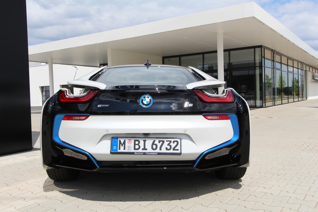 bmw-i8-jens-stratmann-4